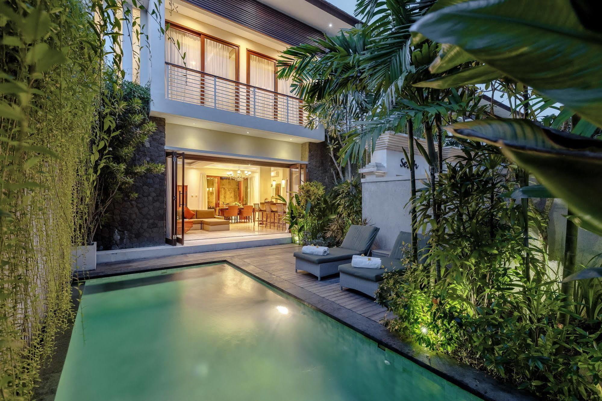Kampoeng Villa Bali Kuta Lombok Exterior foto
