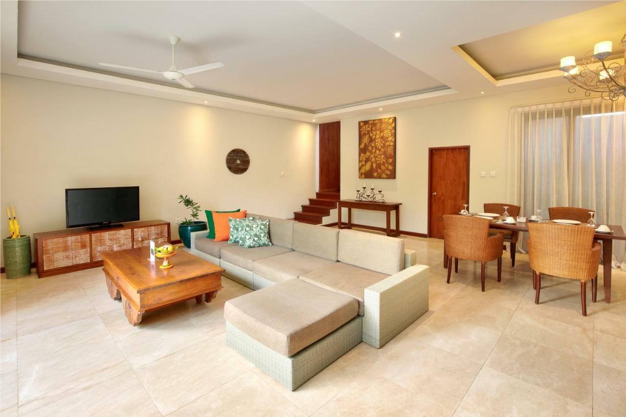 Kampoeng Villa Bali Kuta Lombok Exterior foto