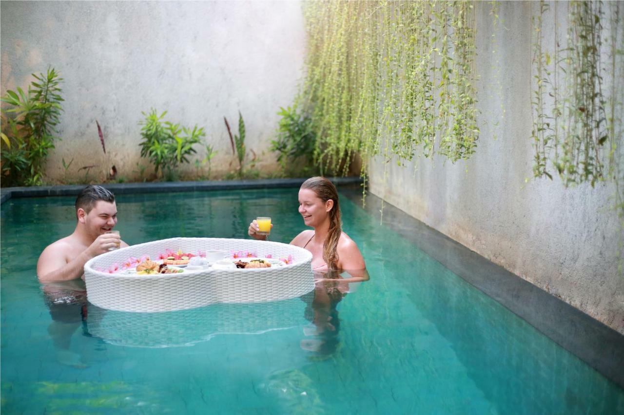 Kampoeng Villa Bali Kuta Lombok Exterior foto